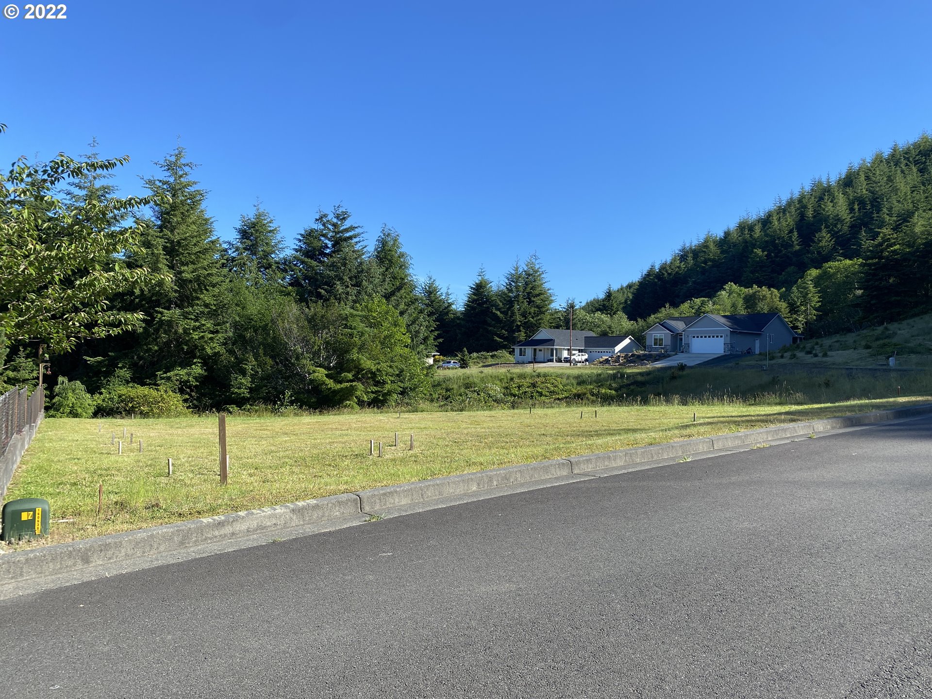425 Providence Drive, Unit 24 Reedsport, OR 97467 - Photo 8 of 8 Gallery Image 8
