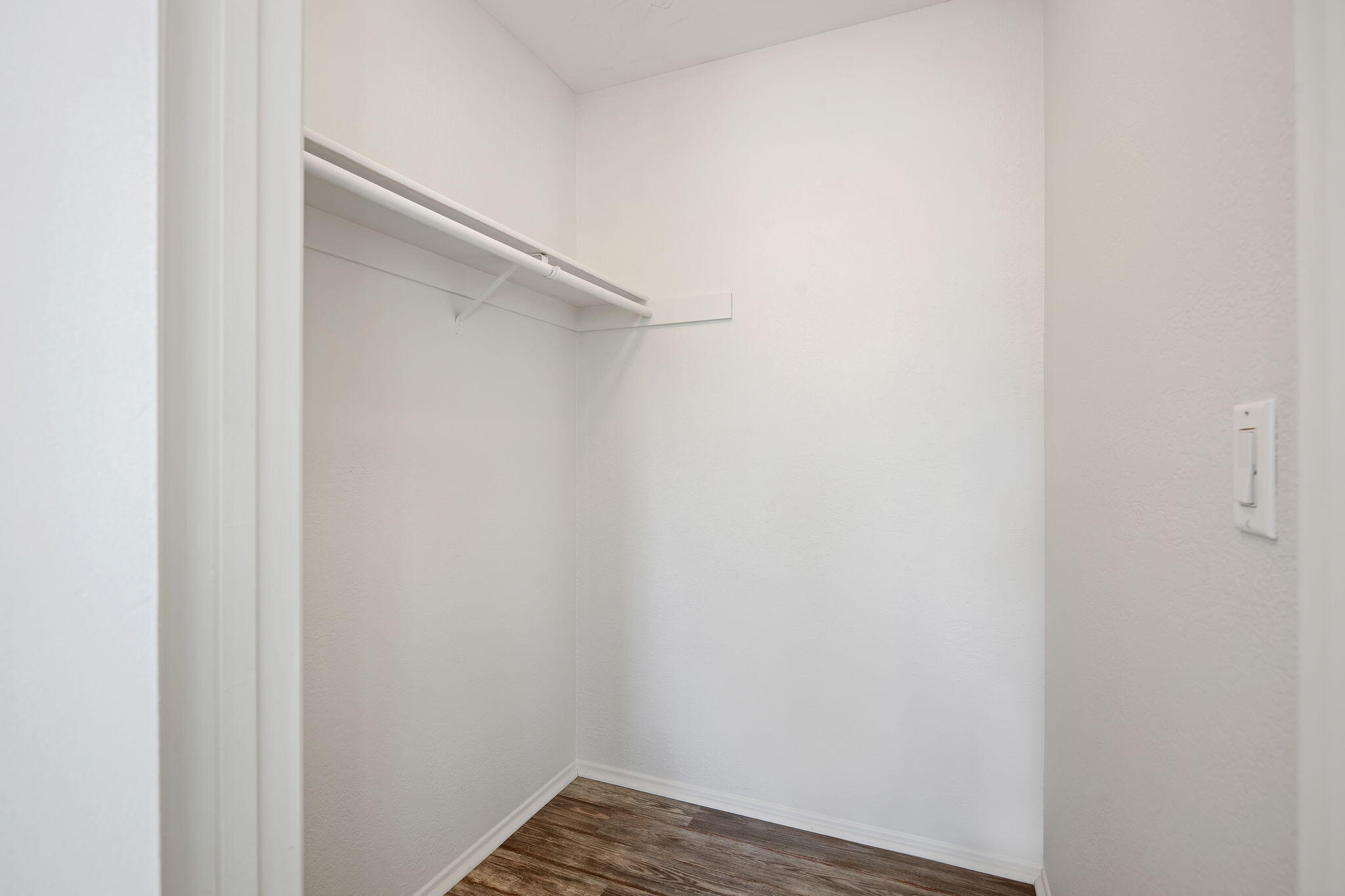 4018 Primavera Road, Unit A Santa Barbara, CA 93110 - Photo 16 of 29 Second Primary Closet