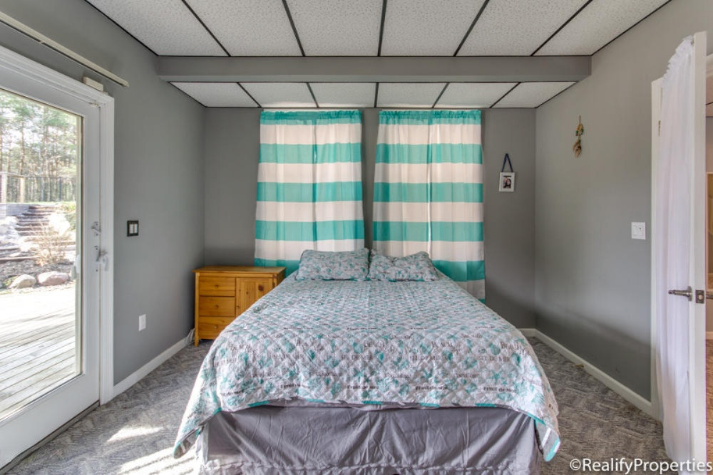 8918 West S County Line Road Greenville, MI 48838 - Photo 54 of 77 IMG_0873