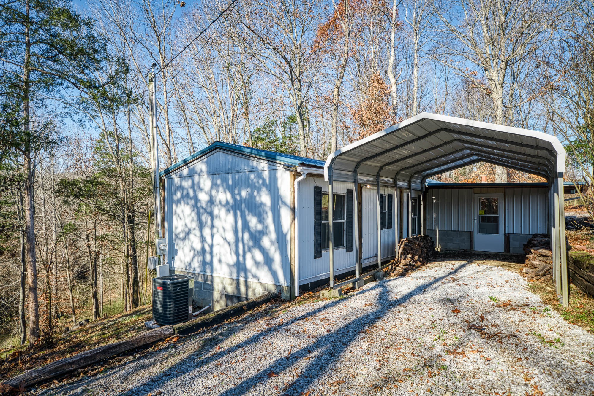 655 Mary Gardner Road Sparta, TN 38583 - Photo 10 of 34 Gallery Image 10