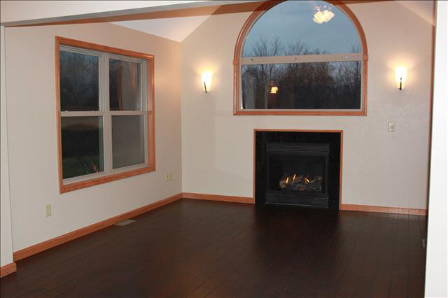2049 Baldwin Road Monroe, MI 48162 - Photo 16 of 23 Family Room