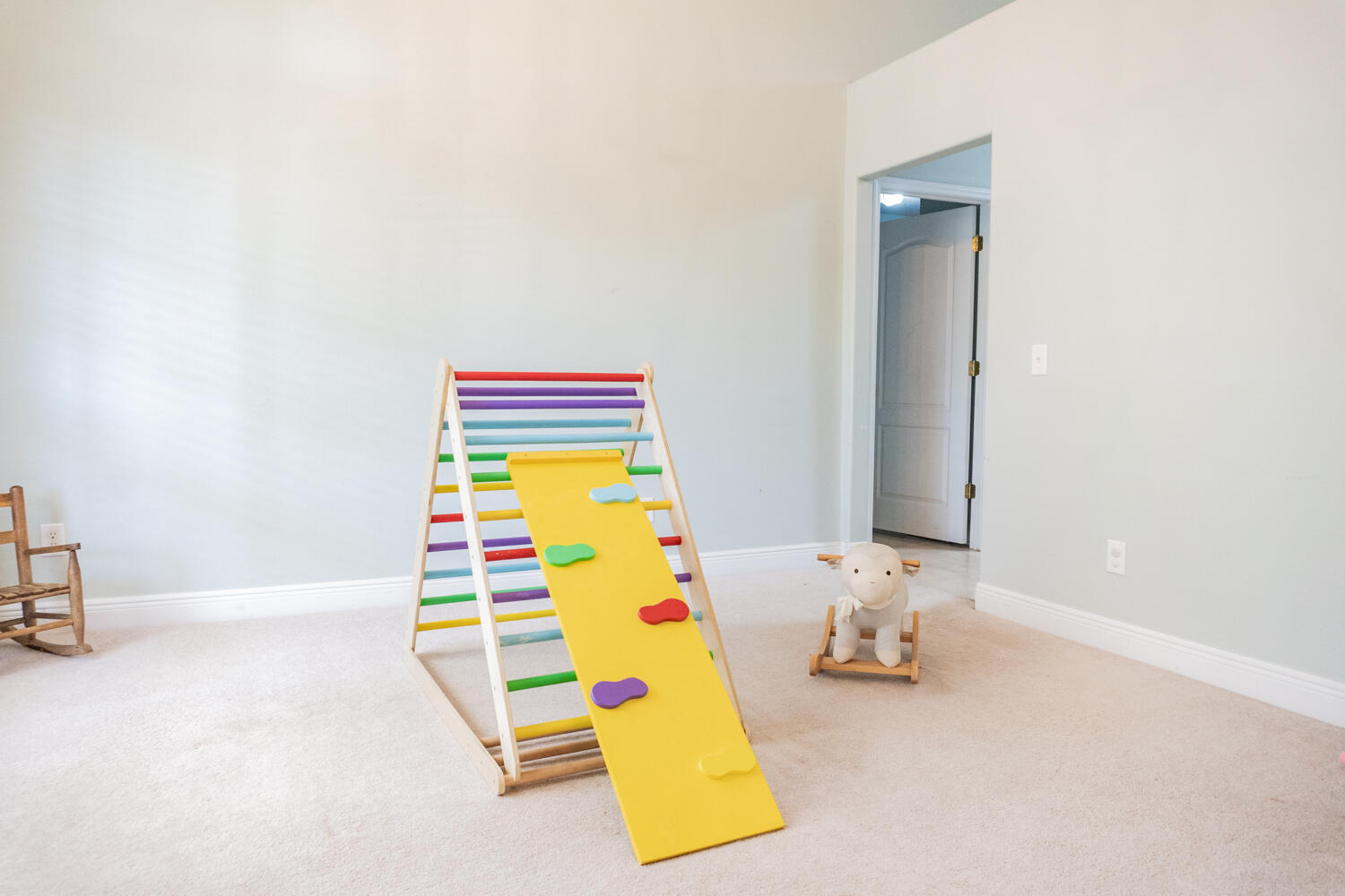 656 Territory Lane Crestview, FL 32536 - Photo 11 of 35 a room with a couch and musical instruments