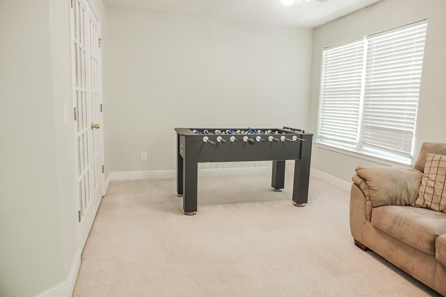 656 Territory Lane Crestview, FL 32536 - Photo 19 of 35 a view of an empty room with a window