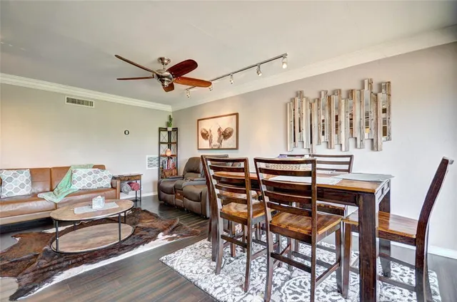 $118,000 | 502 East Avenue J, Unit C, Grand Prairie, TX 75050