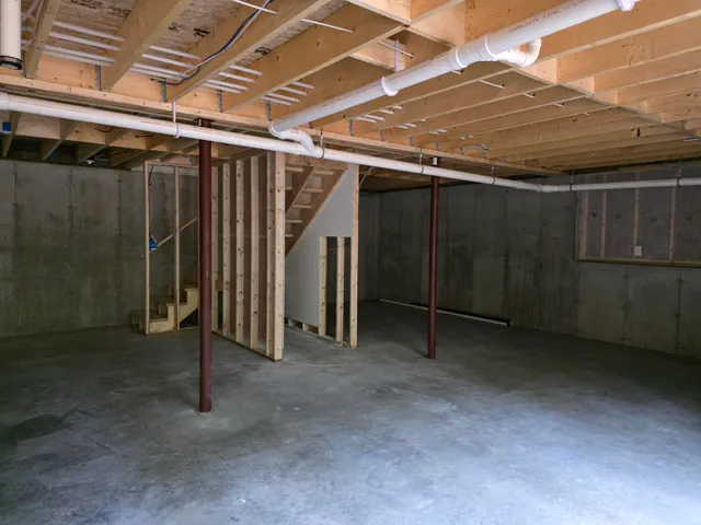 $379,900 | 10 South Whitman School Road, Buckfield, ME 04220