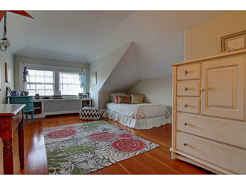 228 Rumstick Road Barrington, RI 02806 - Photo 19 of 25 Bedroom.