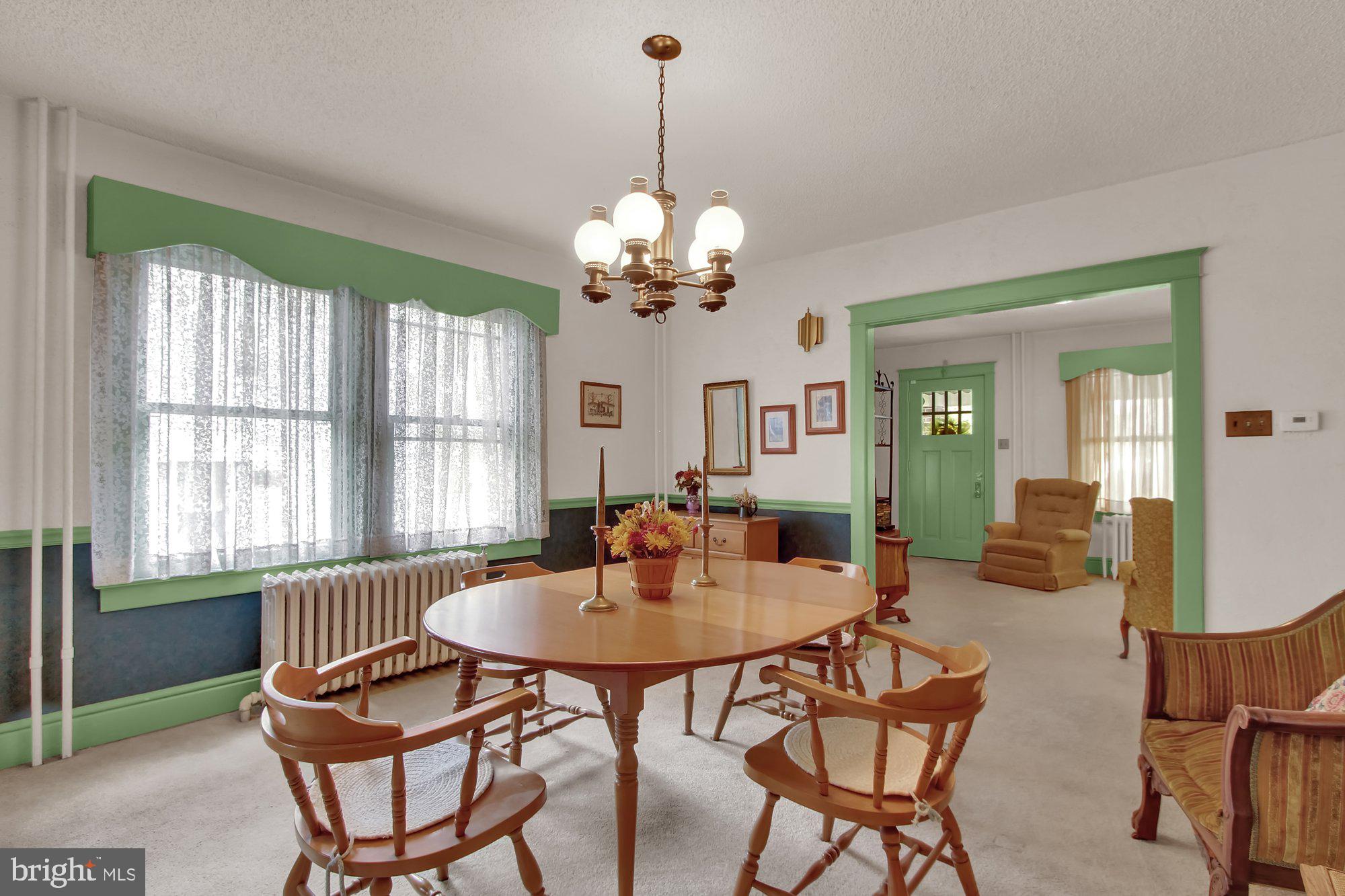 110 Lyndhurst Road York, PA 17402 - Photo 7 of 28 Gallery Image 7