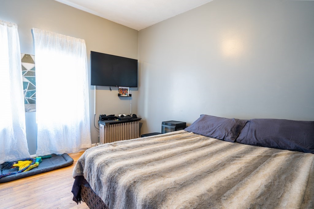 378 Ferry Street Everett, MA 02149 - Photo 16 of 33