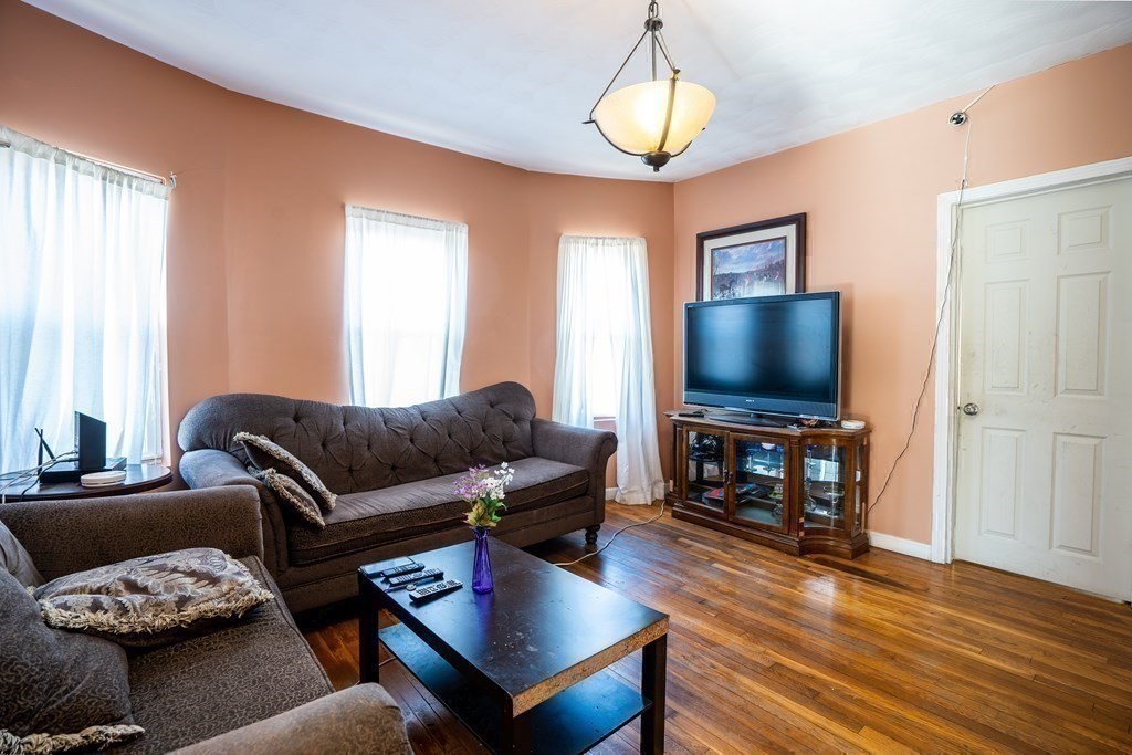 378 Ferry Street Everett, MA 02149 - Photo 27 of 33