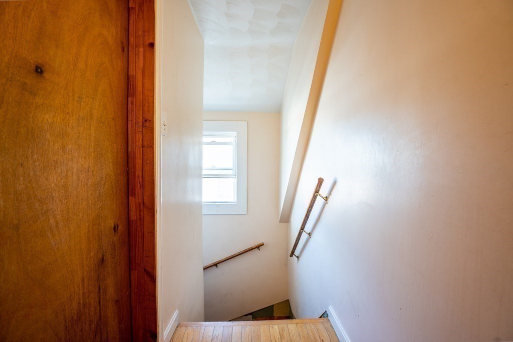 378 Ferry Street Everett, MA 02149 - Photo 30 of 33