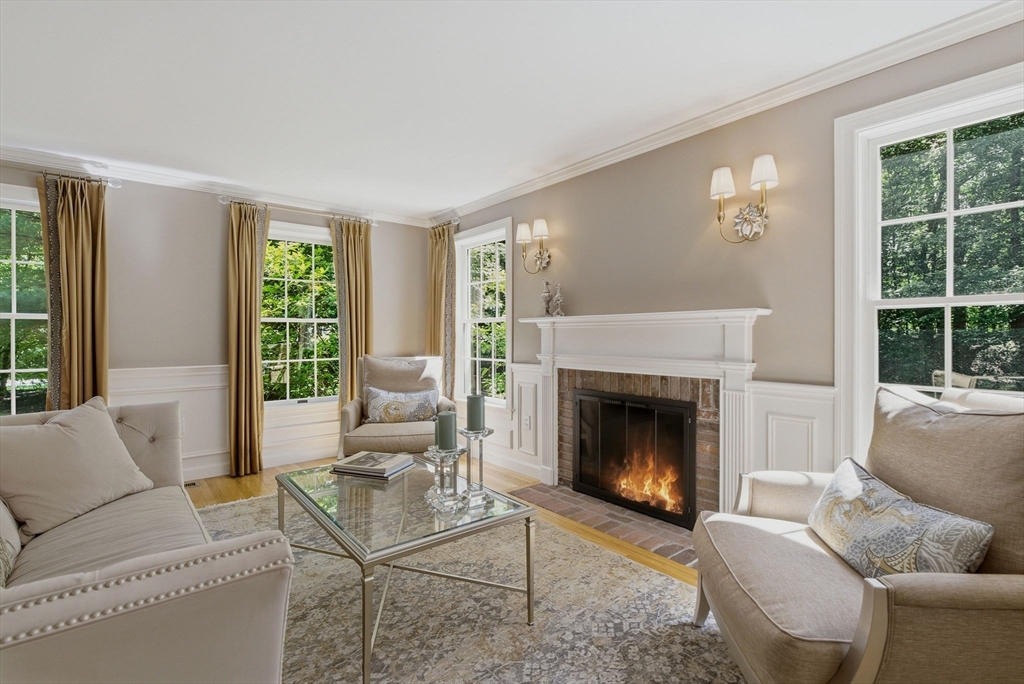 8 Ashland Road Boxford, MA 01921 - Photo 7 of 40