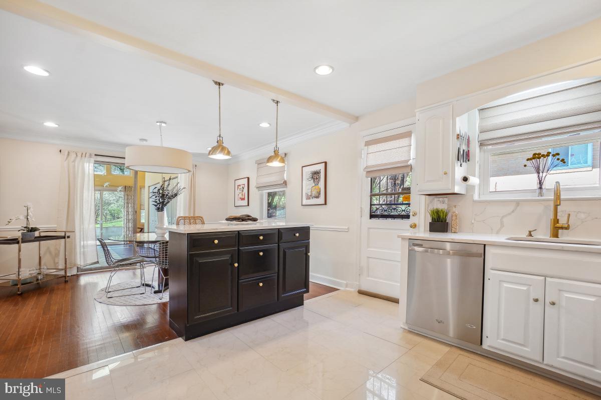 1801 Primrose Road Northwest Washington, DC 20012 - Photo 17 of 61