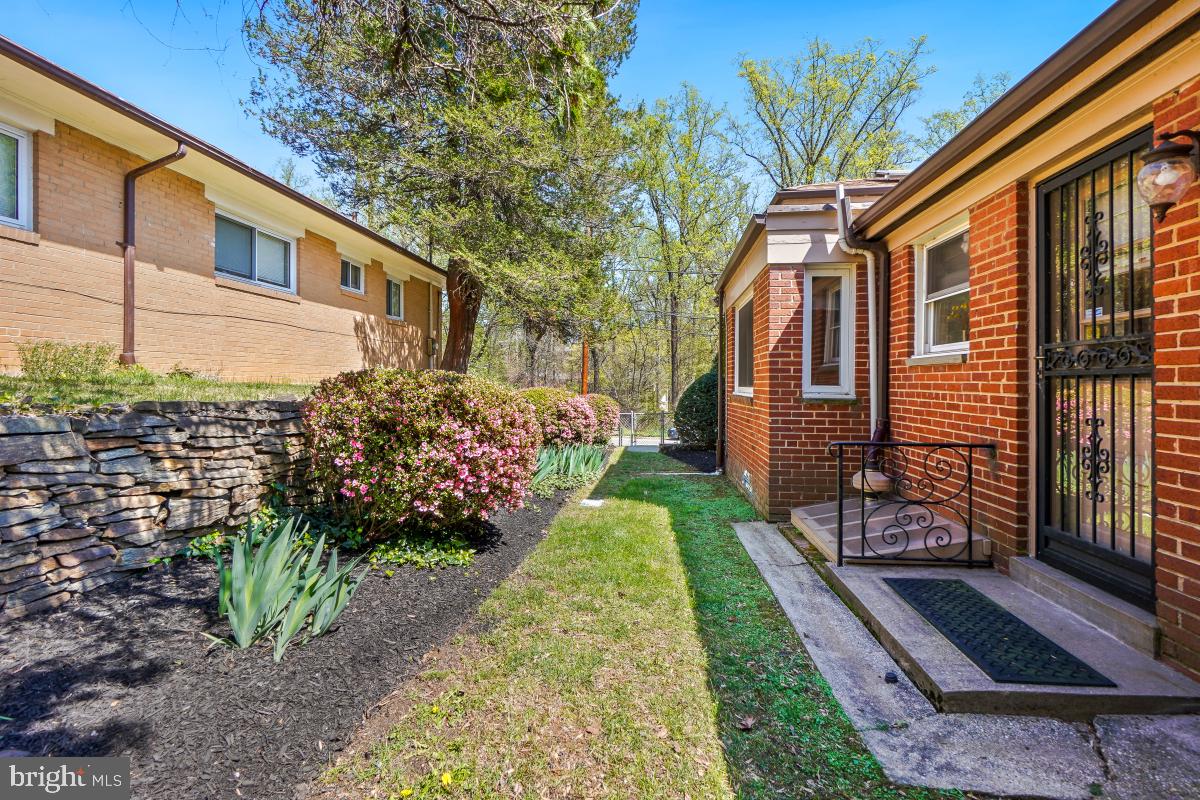 1801 Primrose Road Northwest Washington, DC 20012 - Photo 47 of 61