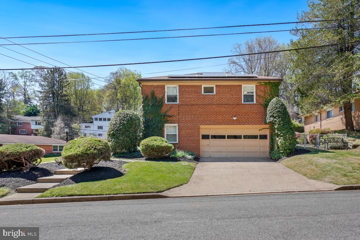 1801 Primrose Road Northwest Washington, DC 20012 - Photo 5 of 61