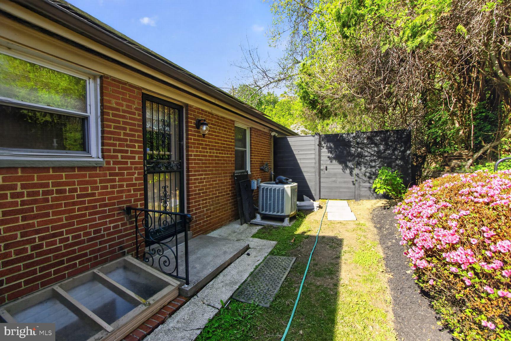 1801 Primrose Road Northwest Washington, DC 20012 - Photo 55 of 55