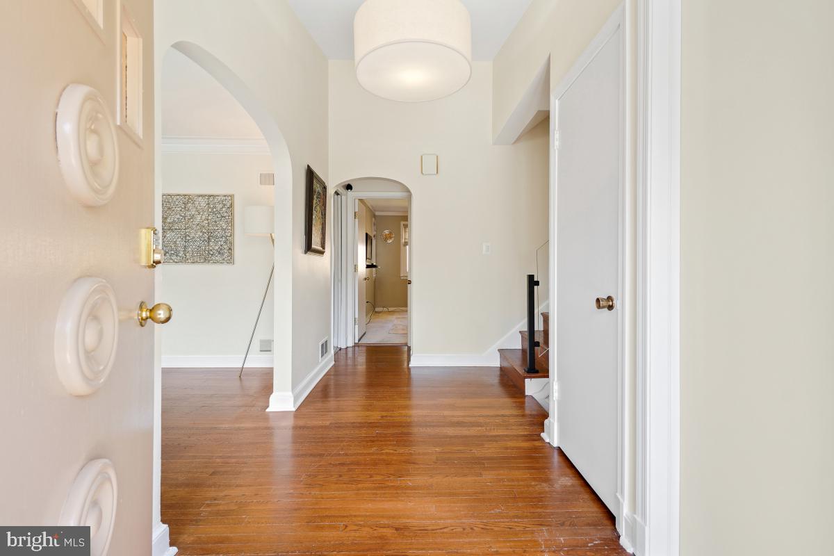 1801 Primrose Road Northwest Washington, DC 20012 - Photo 7 of 61