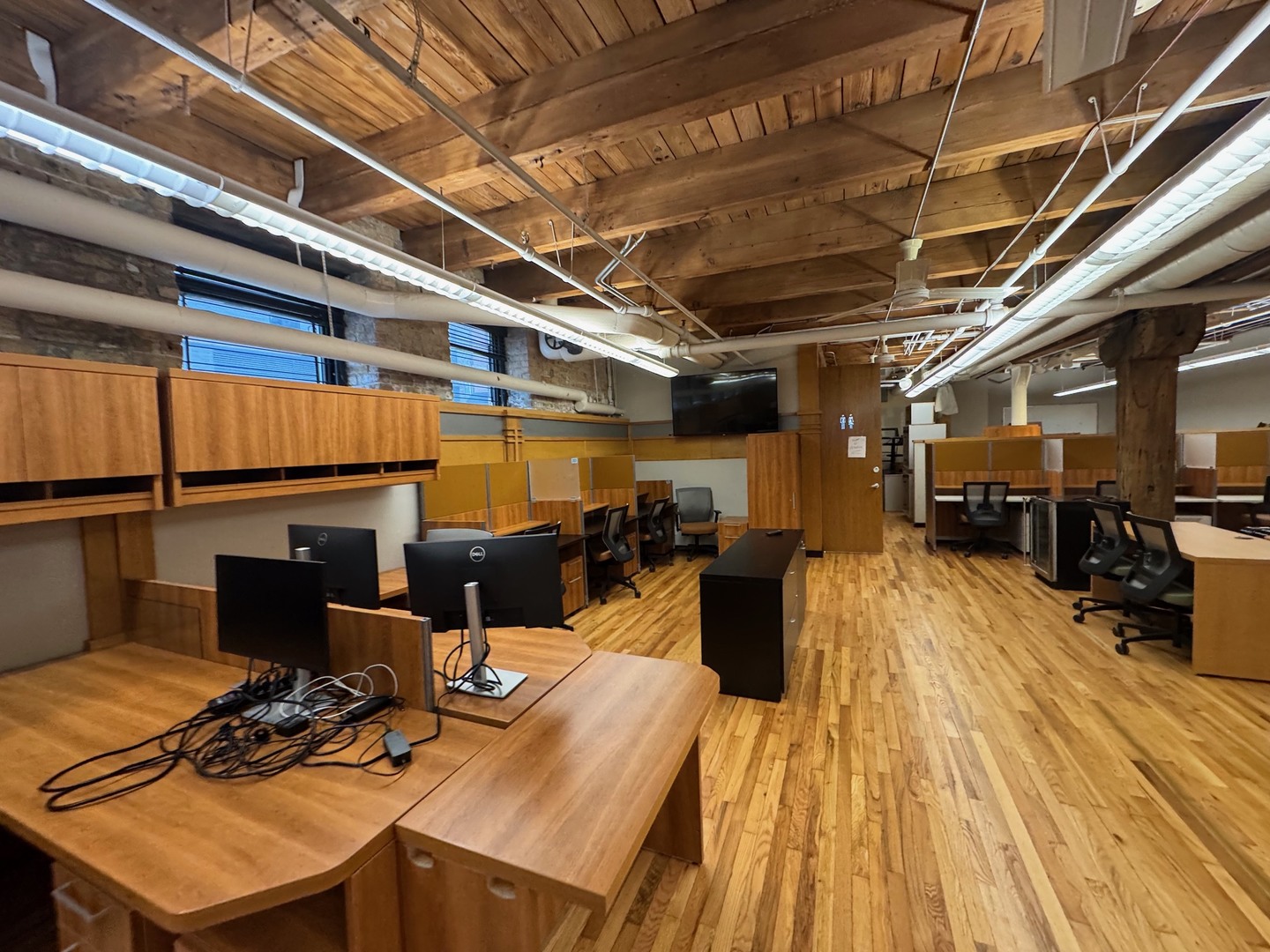 368 West Huron Street, Unit G Chicago, IL 60654 - Photo 17 of 19 a view of a dining room with wooden floor