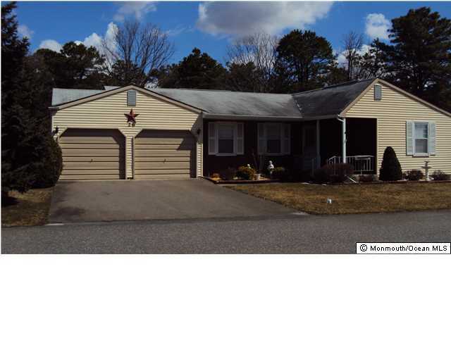 28 Berkshire Road Whiting, NJ 08759 - Photo 1 of 3 Primary Photo