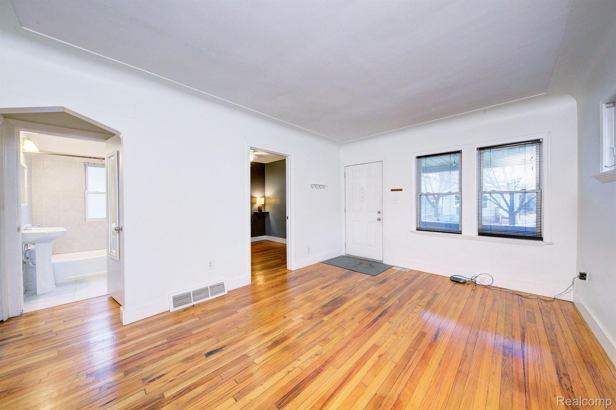 2128 Romeo Street Ferndale, MI 48220 - Photo 13 of 23 Gallery Image 13