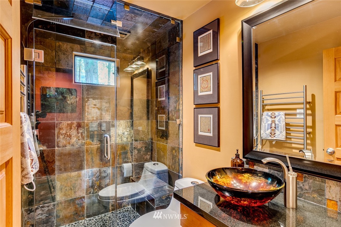 16181 Agate Pass Road Northeast Bainbridge Island, WA 98110 - Photo 18 of 38 Gallery Image 18