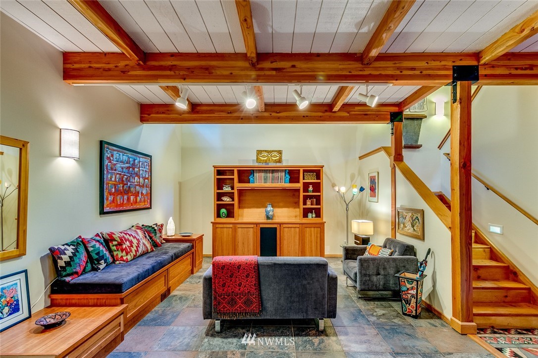 16181 Agate Pass Road Northeast Bainbridge Island, WA 98110 - Photo 27 of 38 Gallery Image 27