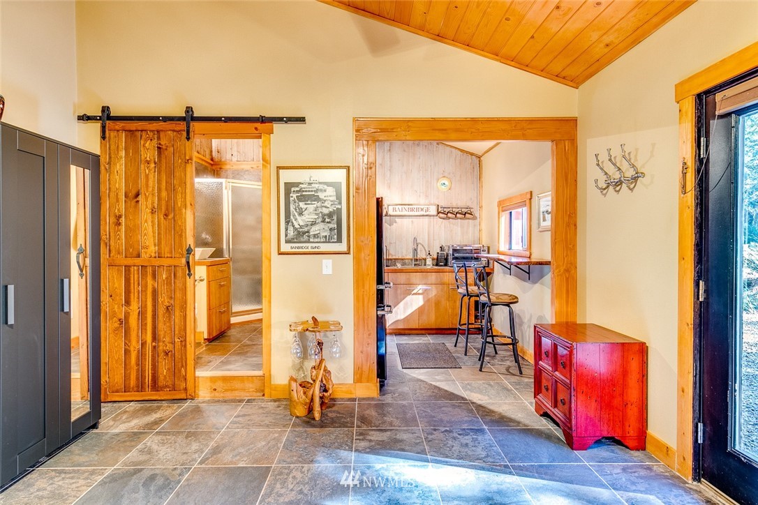 16181 Agate Pass Road Northeast Bainbridge Island, WA 98110 - Photo 35 of 38 Gallery Image 35