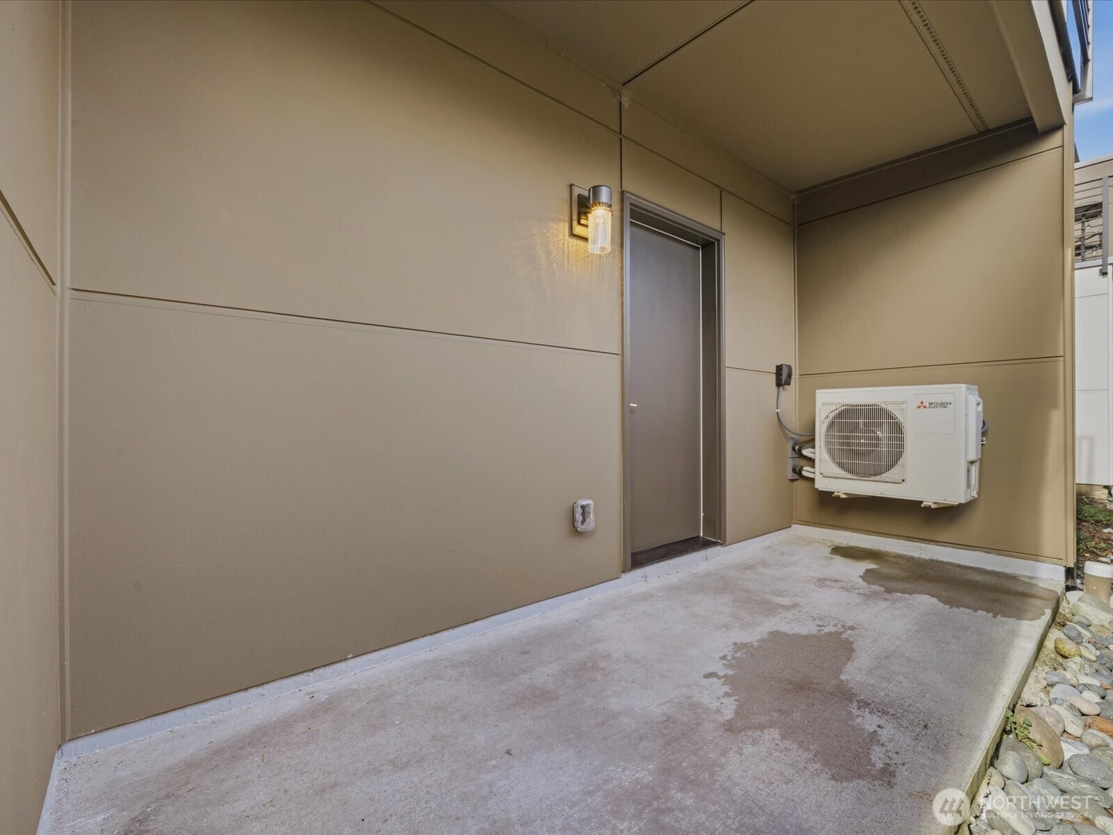 5020 148th Street Southwest, Unit B1 Edmonds, WA 98026 - Photo 24 of 31 a view of a hallway with closet