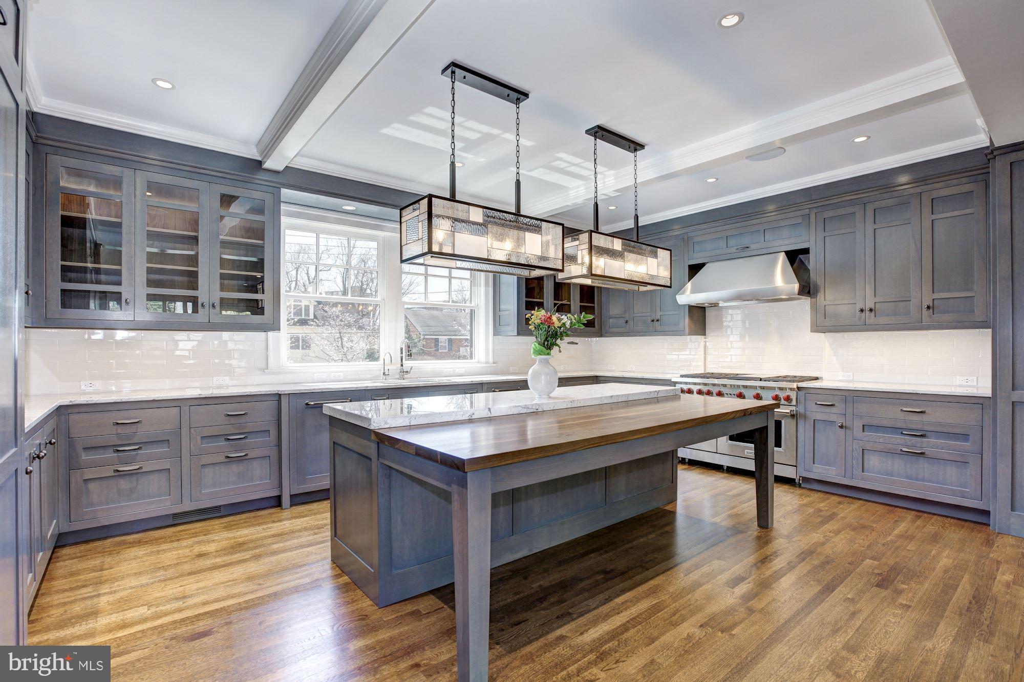 5205 Lawn Way Chevy Chase, MD 20815 - Photo 17 of 39 Kitchen