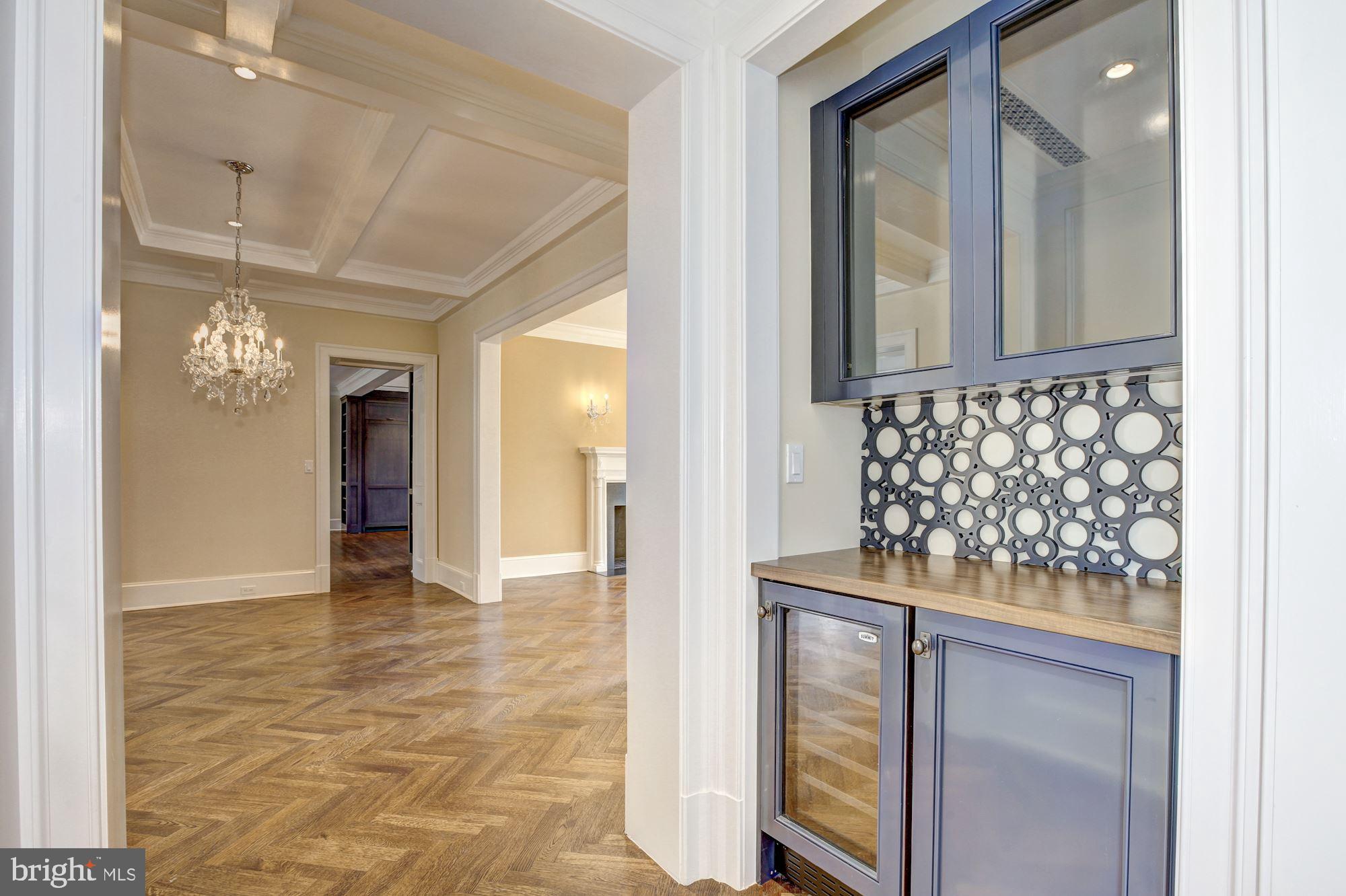 5205 Lawn Way Chevy Chase, MD 20815 - Photo 19 of 39 Dining room