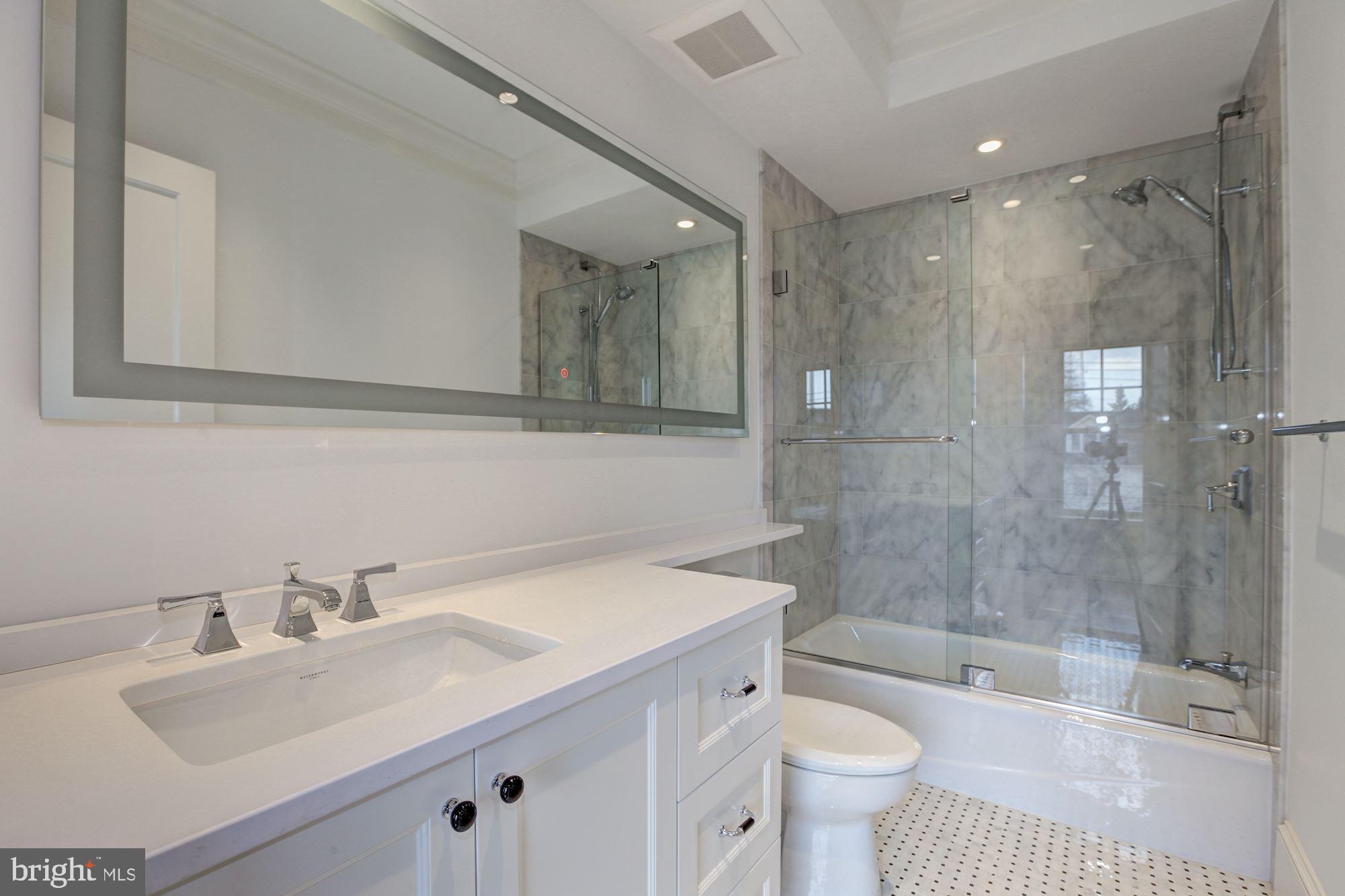 5205 Lawn Way Chevy Chase, MD 20815 - Photo 25 of 39 Upper level bathroom