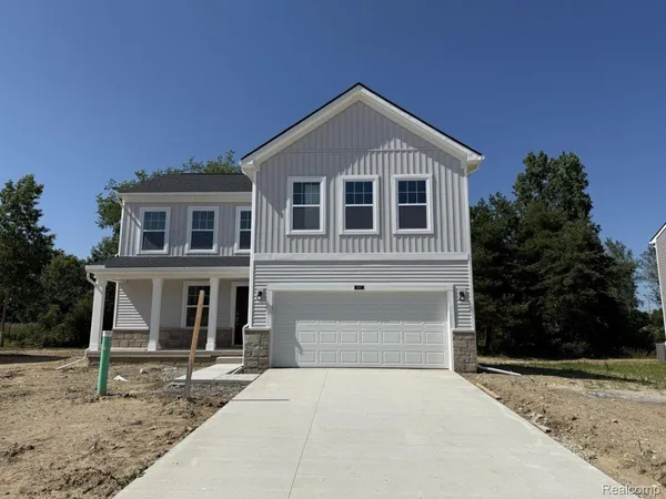 $359,620 | 4187 Cedar Lane, Grand Blanc, MI 48439