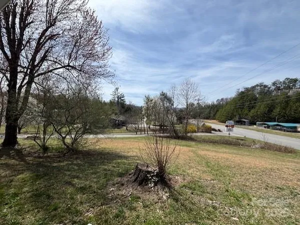 a view of a lake with houses