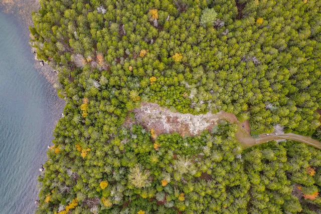 $1,200,000 | 181 Oregon Road, Islesboro, ME 04848