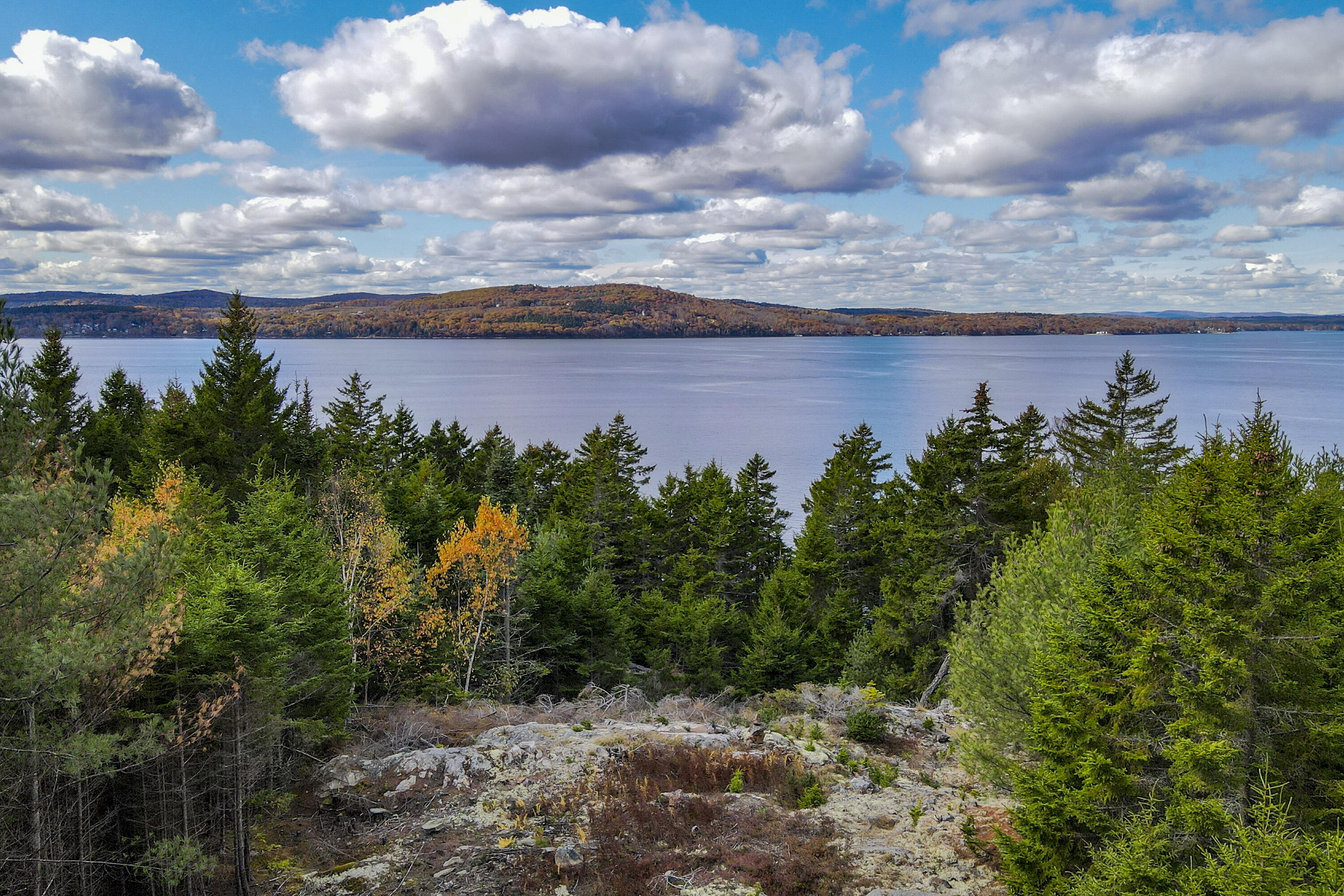 181 Oregon Road Islesboro, ME 04848 - Photo 2 of 17 09-181OregonRd-Islesboro-KS