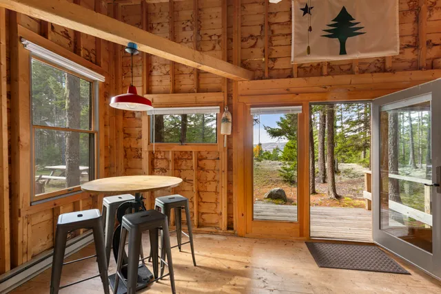 $1,200,000 | 181 Oregon Road, Islesboro, ME 04848