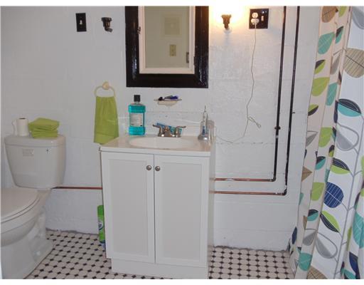 2324 Washington Road Canonsburg, PA 15317 - Photo 17 of 18 Full Bath.