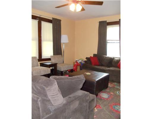 2324 Washington Road Canonsburg, PA 15317 - Photo 3 of 18 Living Room.