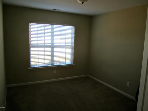 $1,905 | 308 Lynden Lane, New Bern, NC 28560