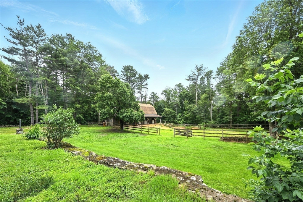 23 Westboro Road Upton, MA 01568 - Photo 32 of 42 a view of a park