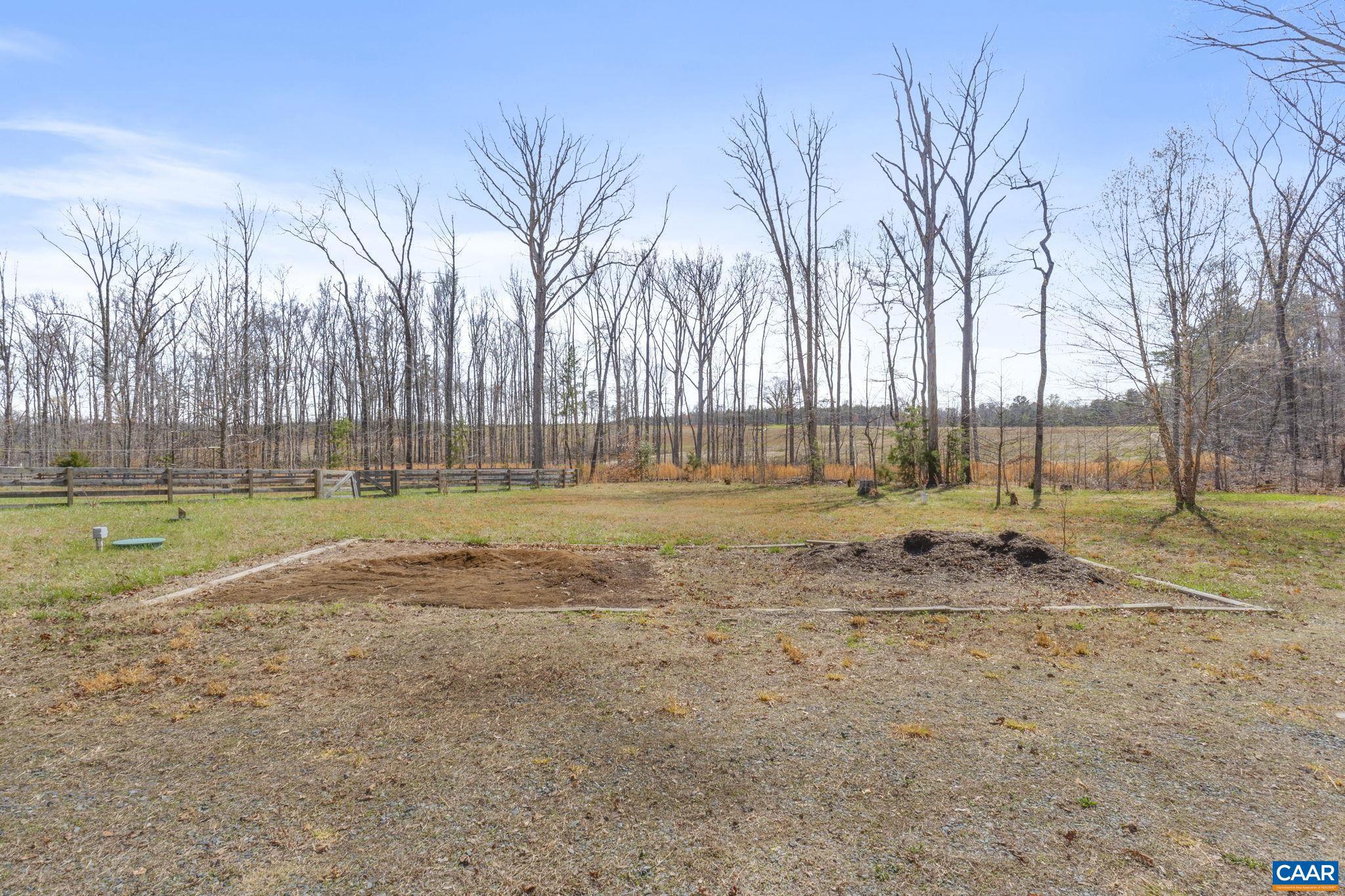 379 Fox Ridge Lane Palmyra, VA 22963 - Photo 40 of 42 a view of a field with trees