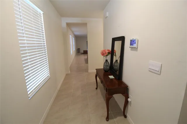 a view of entryway with livingroom