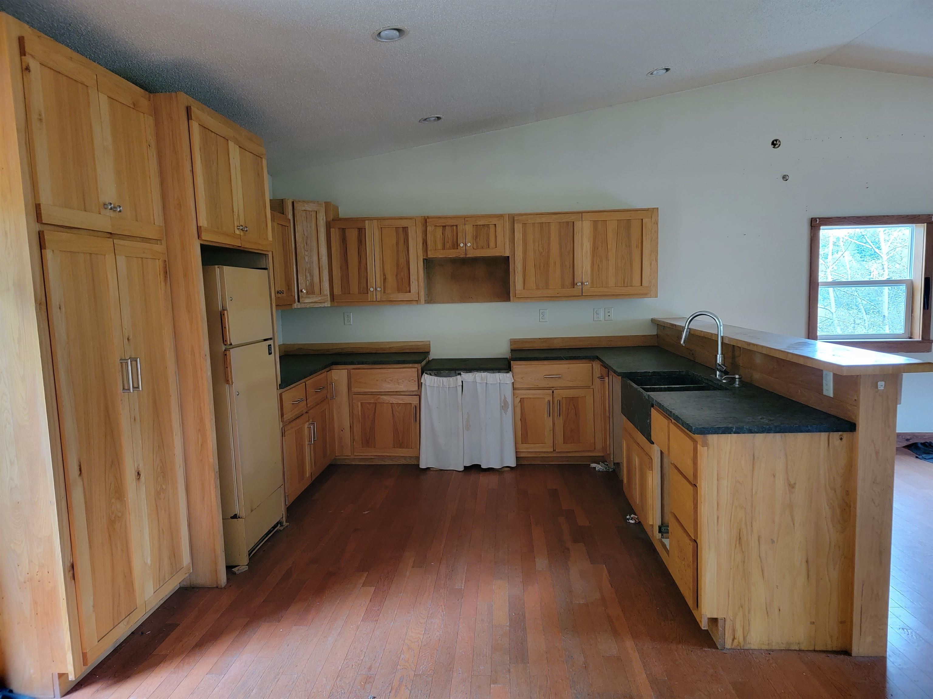 S6327 Highway 154 Hillpoint, WI 53937 - Photo 6 of 23