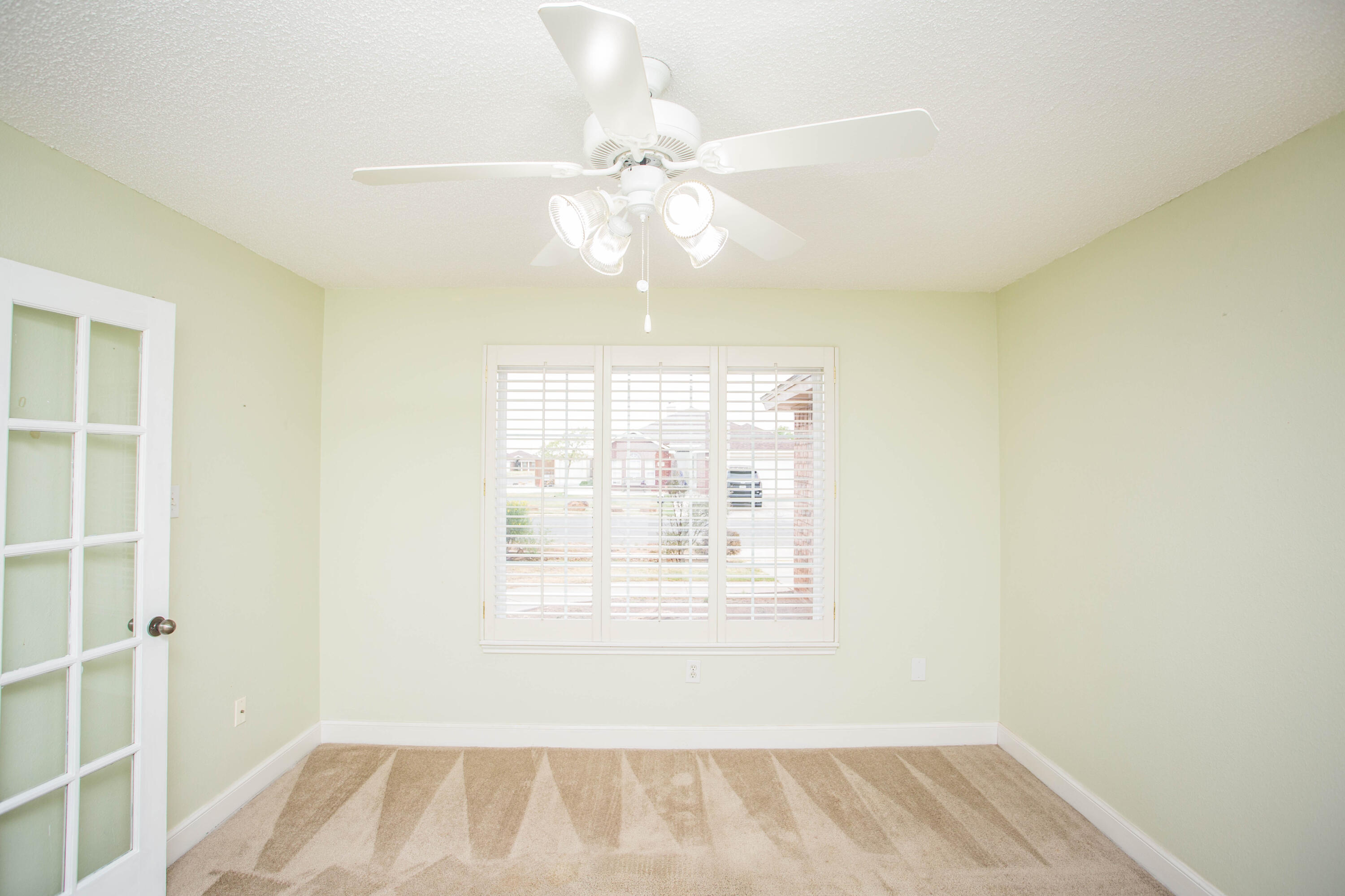 1819 81st Street Lubbock, TX 79423 - Photo 9 of 37 c