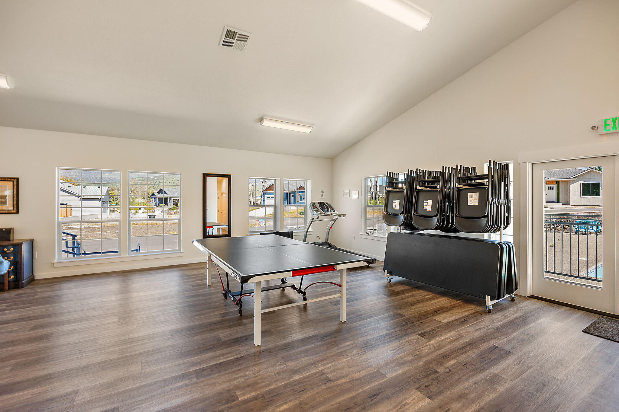 228 Christopher Way Talent, OR 97540 - Photo 48 of 58 51-web-or-mls-OakValley (18)