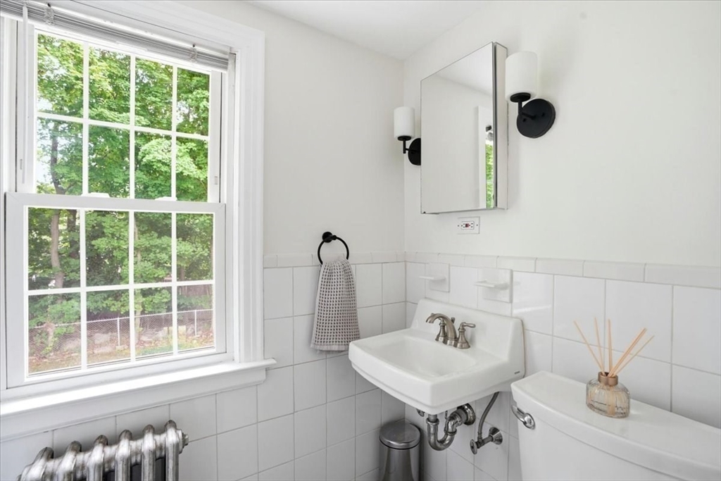 4 Ponkapoag Way Canton, MA 02021 - Photo 16 of 30