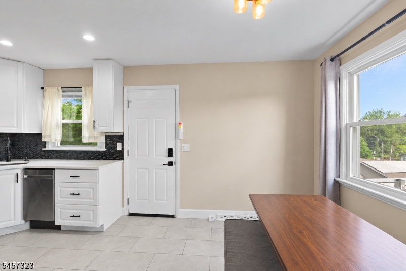58 Jardine Road, Unit 2 Morristown, NJ 07960 - Photo 14 of 27 Gallery Image 14