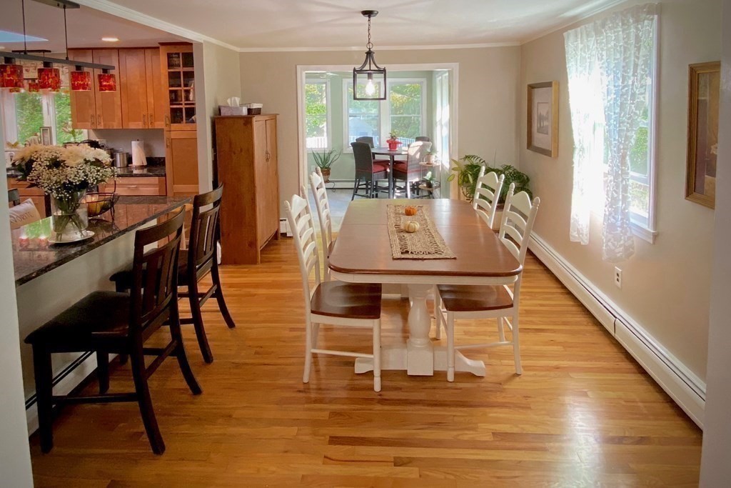 47 Longbow Road Danvers, MA 01923 - Photo 12 of 38 Gallery Image 12