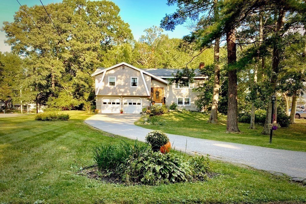 47 Longbow Road Danvers, MA 01923 - Photo 3 of 38 Gallery Image 3