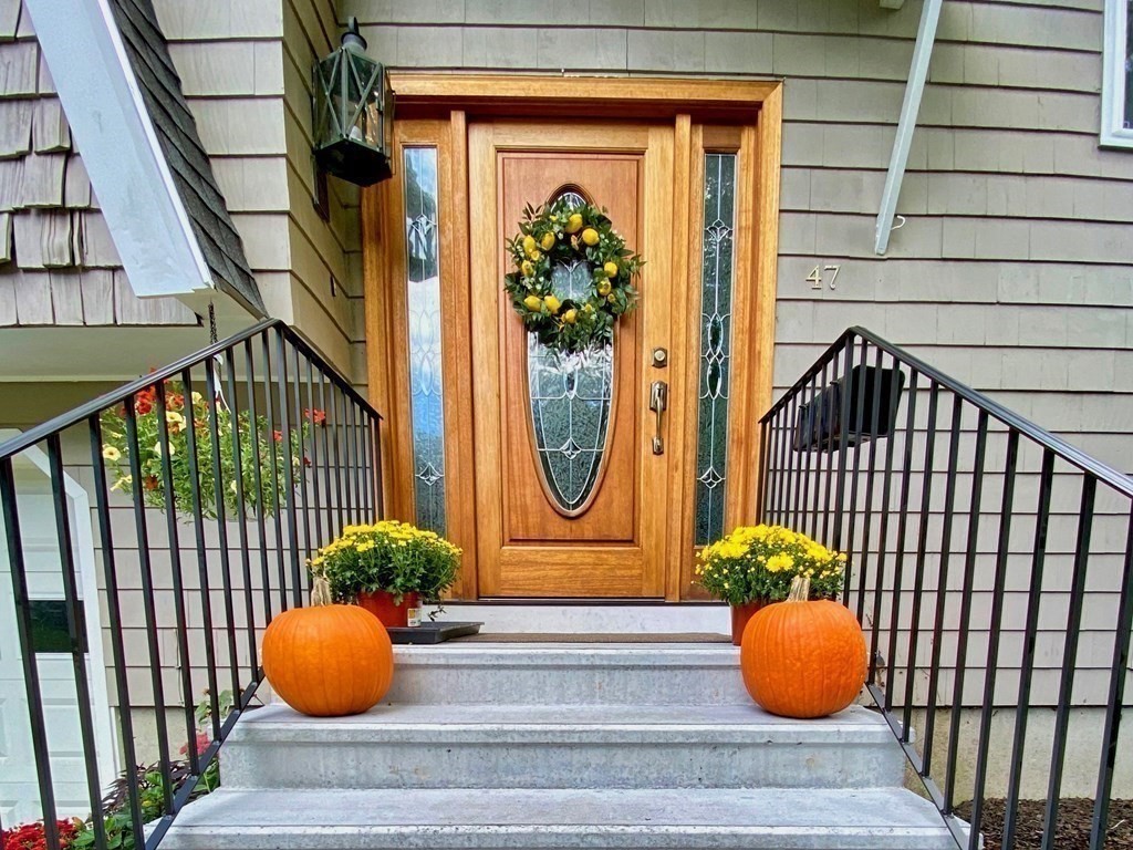 47 Longbow Road Danvers, MA 01923 - Photo 4 of 38 Gallery Image 4