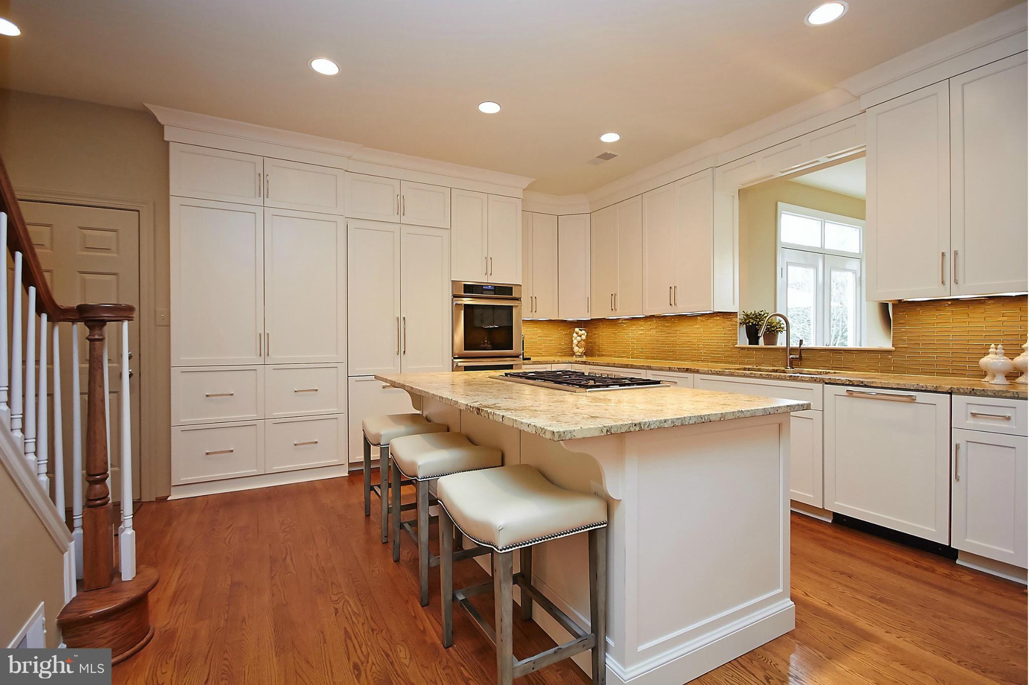 11313 Stones Throw Drive Reston, VA 20194 - Photo 8 of 30 Kitchen